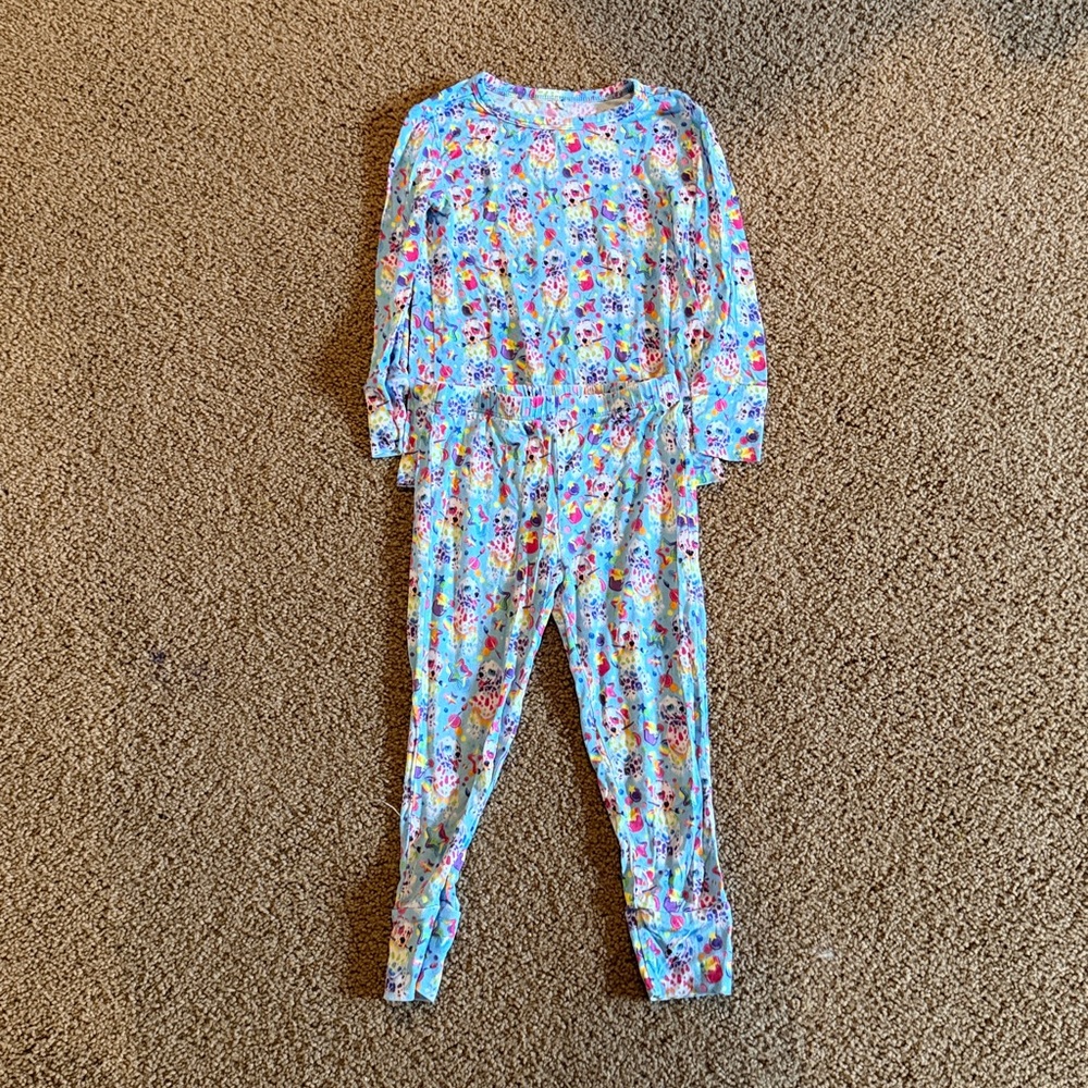 Posh Peanut Lisa Frank Spotty Dotty Classic Pajama Set 3-4